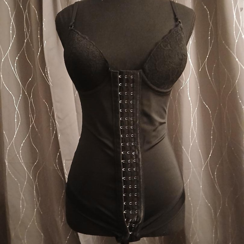 VENUS Black Shapewear Corset